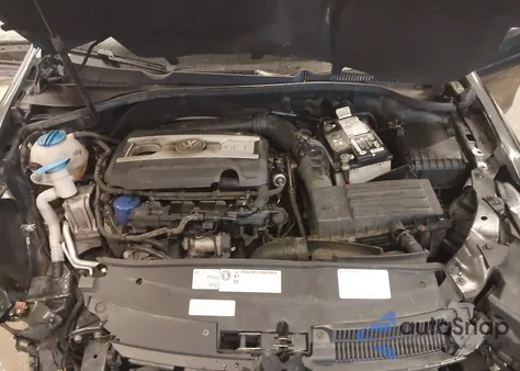 2012 Volkswagen Gti 4-Door z USA, uszkodzony, nr VIN WVWGD7AJ3CW212394